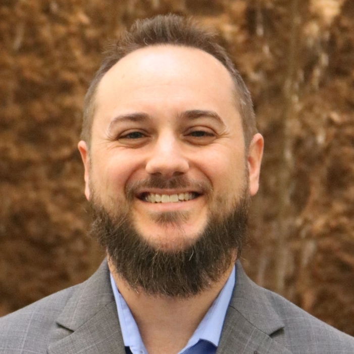 Michael Doering, Vice President/Investments